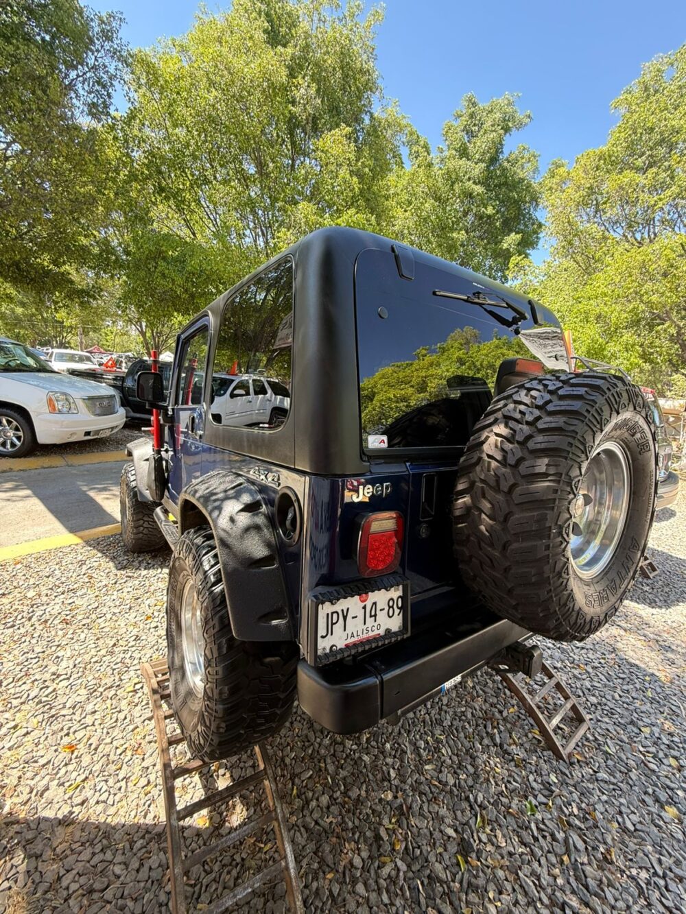 Jeep Rubicon 2001 - Image 4